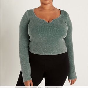 PINK Victoria’s Secret Cropped Thermal Long Sleeve Top